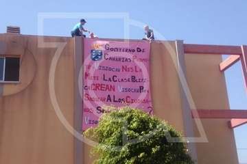 Las viviendas sociales de El Calero abrazan la lucha en Telde contra Visocan (Foto TA)